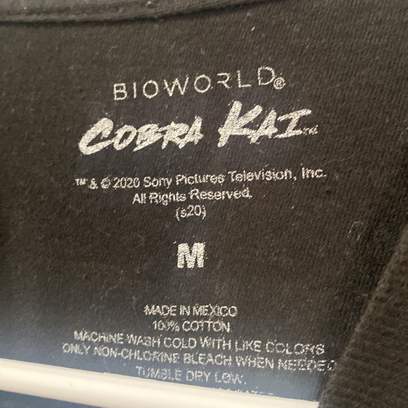 BIOWORLD KOBRA KAI | Men’s Short Sleeve Tee size Medium - Picture 2 of 4